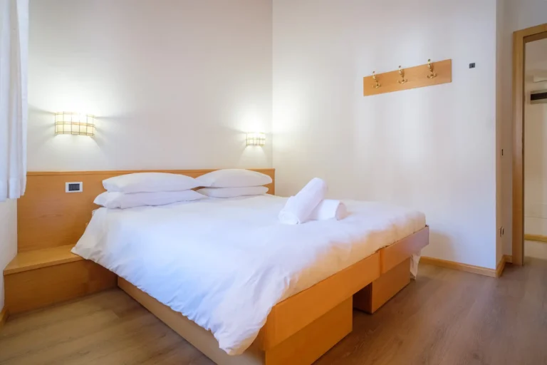 appartamento-madonnadicampiglio-camera2