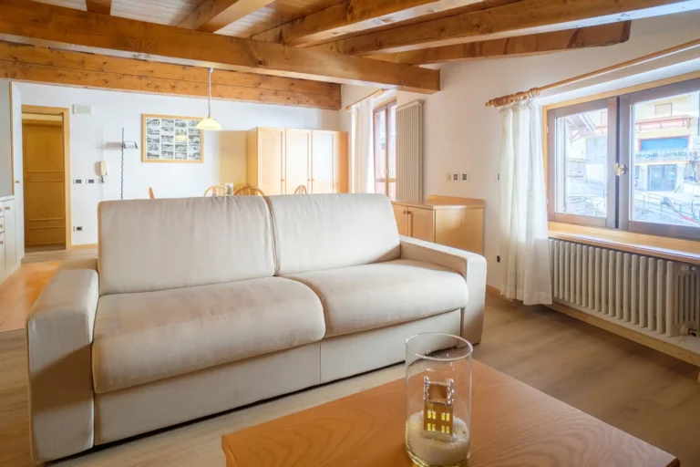 chalet-madonnadicampiglio-soggiorno